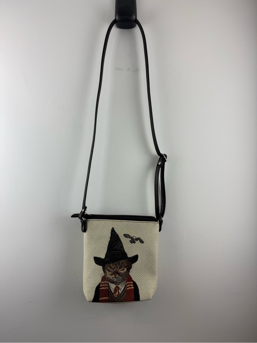 Signare Tapestry Magical Cat Wizard Crossbody Bag Harry Potter Aesthetic Cream